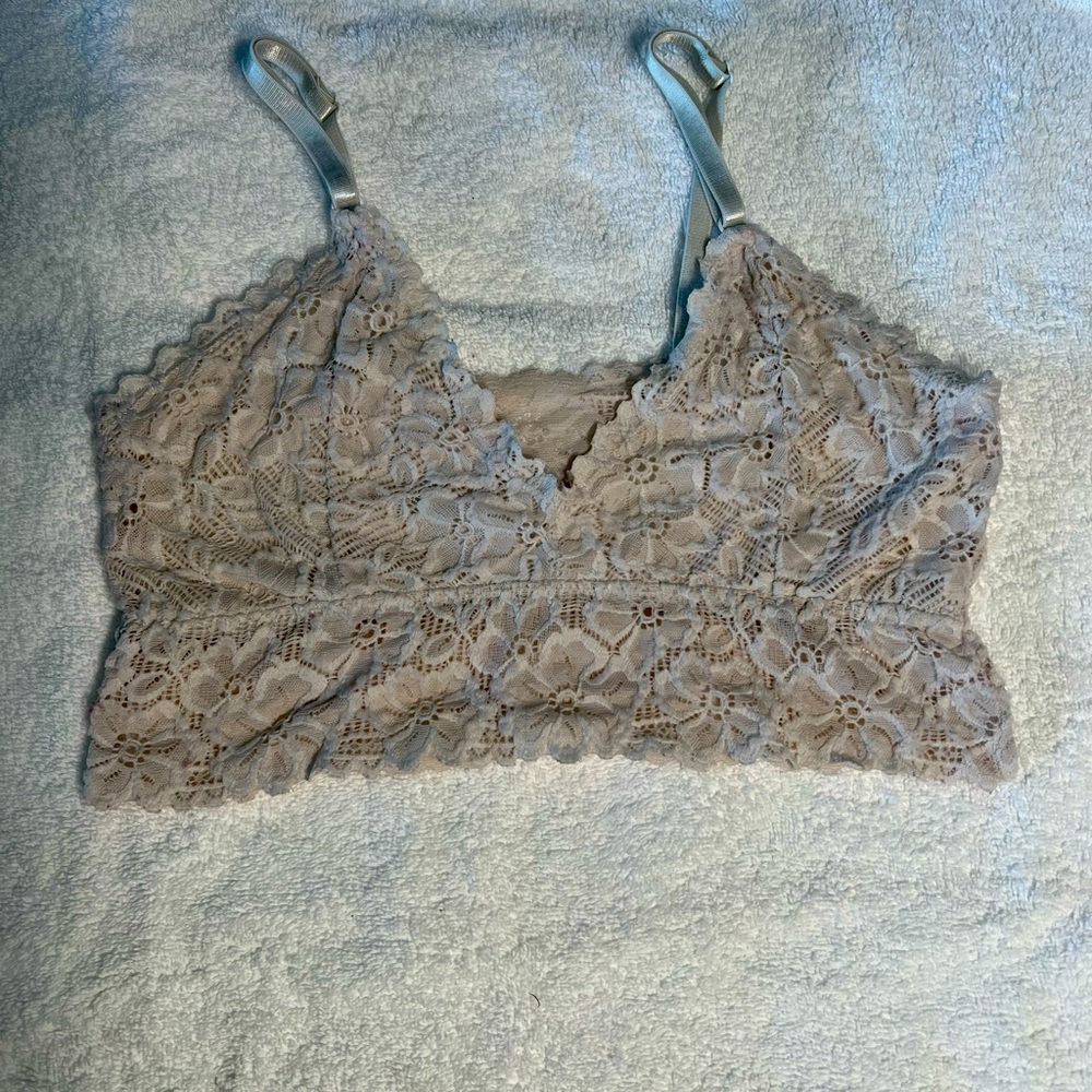 Great bras, I wore them as tops. Only worn 4 times and has been sitting in close